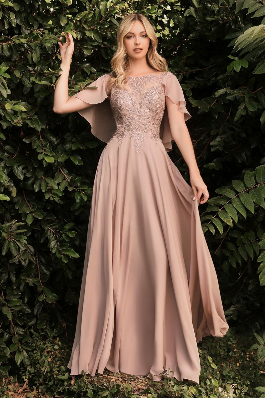 Cover image for Formal wedding attire for the bride's mother: a gown selection guide